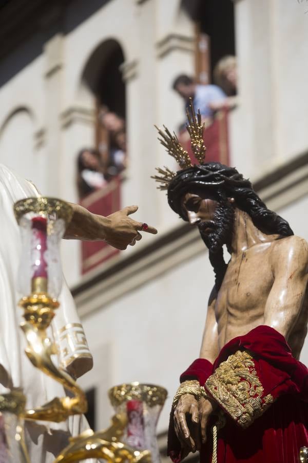 En fotos, la salida triunfal de San Benito en la Semana Santa de Sevilla 2018