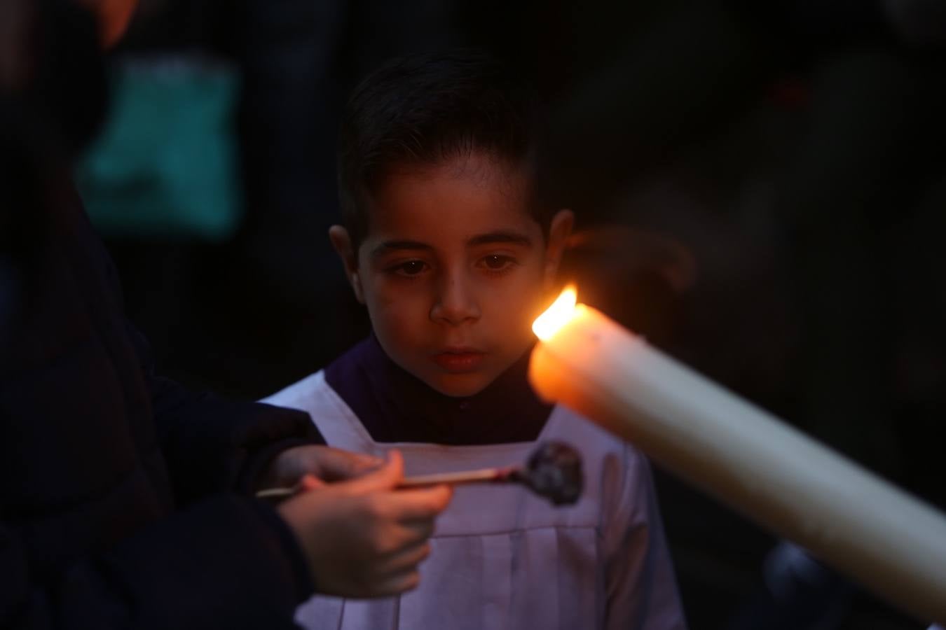 La cofradía de Columna el Martes Santo por la Tacita de Plata