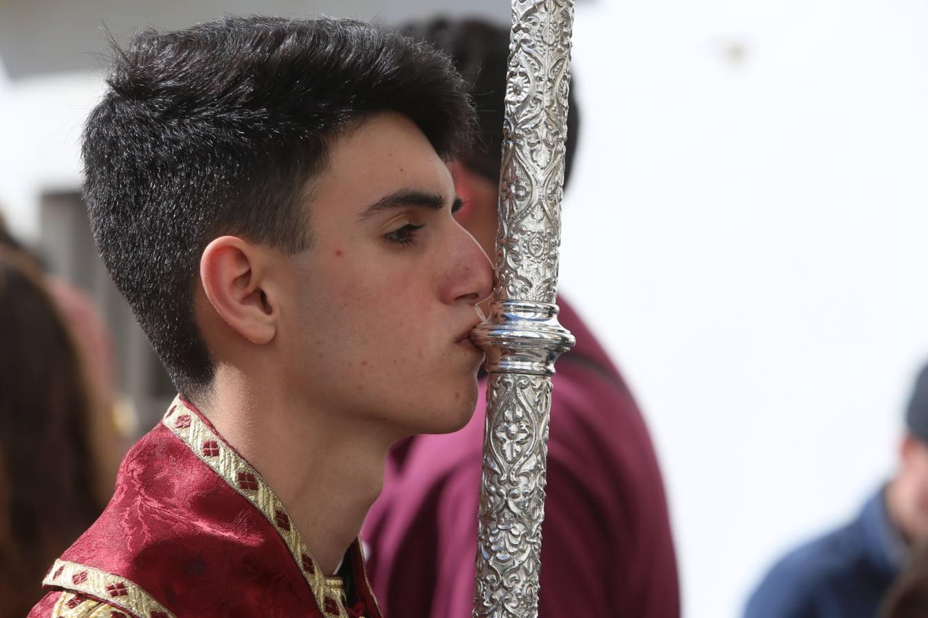 Salida de la cofradía de Sanidad este Martes Santo