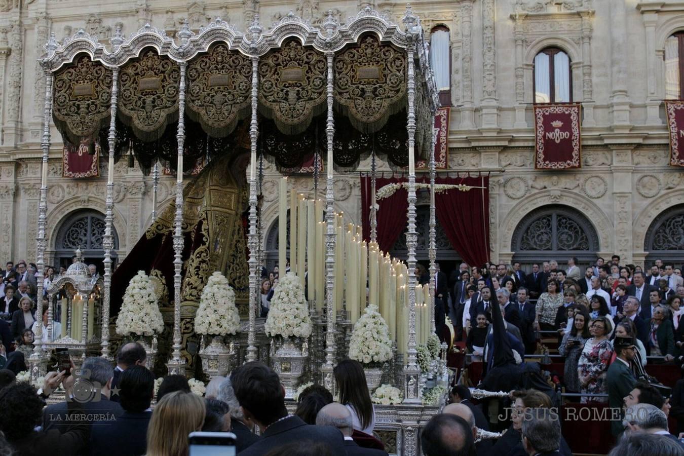 #SsantaSevABC: El Martes Santo tras el objetivo de los lectores de ABC de Sevilla