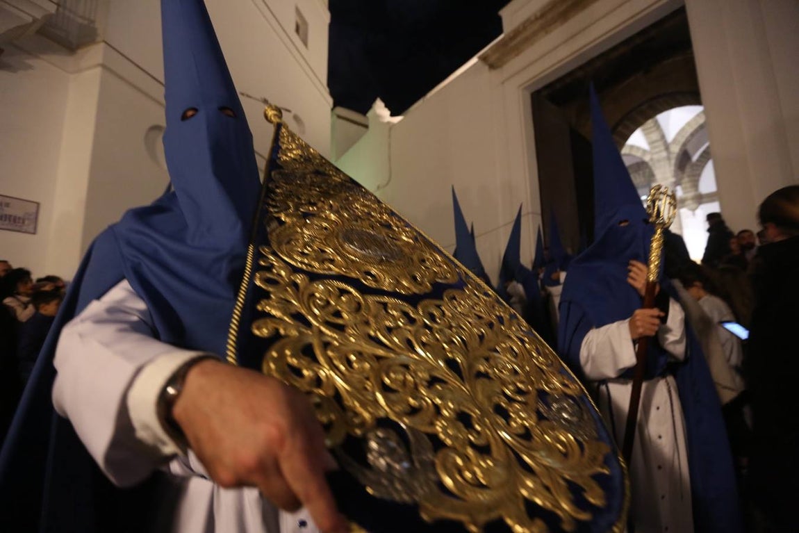 El Perdón sale de Santa Cruz