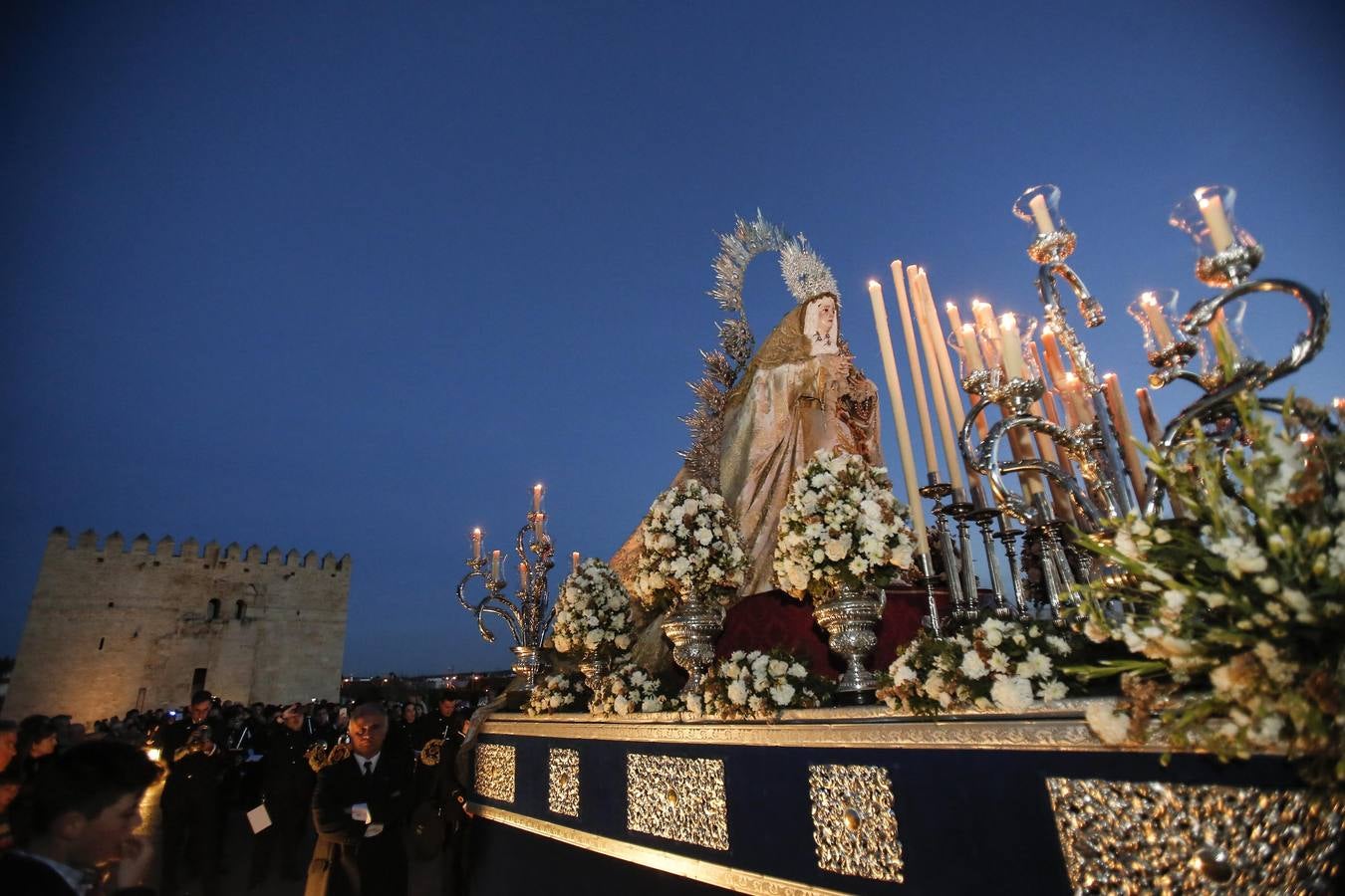 La procesión de la Virgen del Rayo en Córdoba, en imágenes