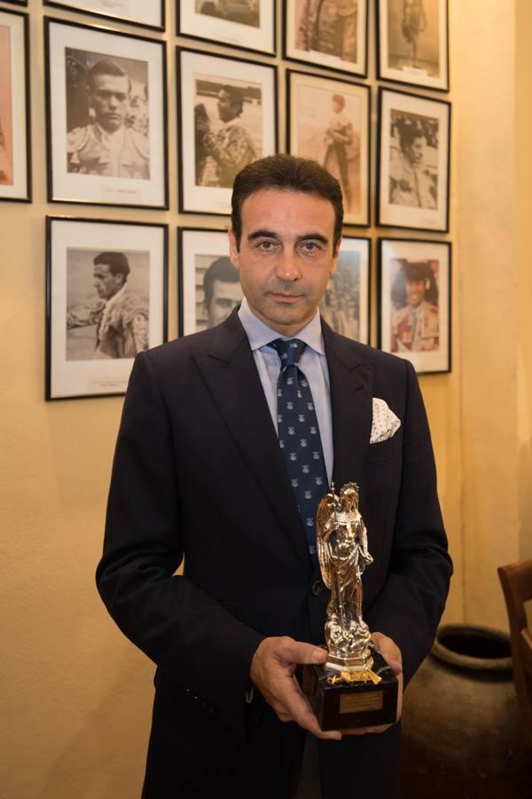 En imágenes, el homenaje a Enrique Ponce de la plaza de toros de Córdoba