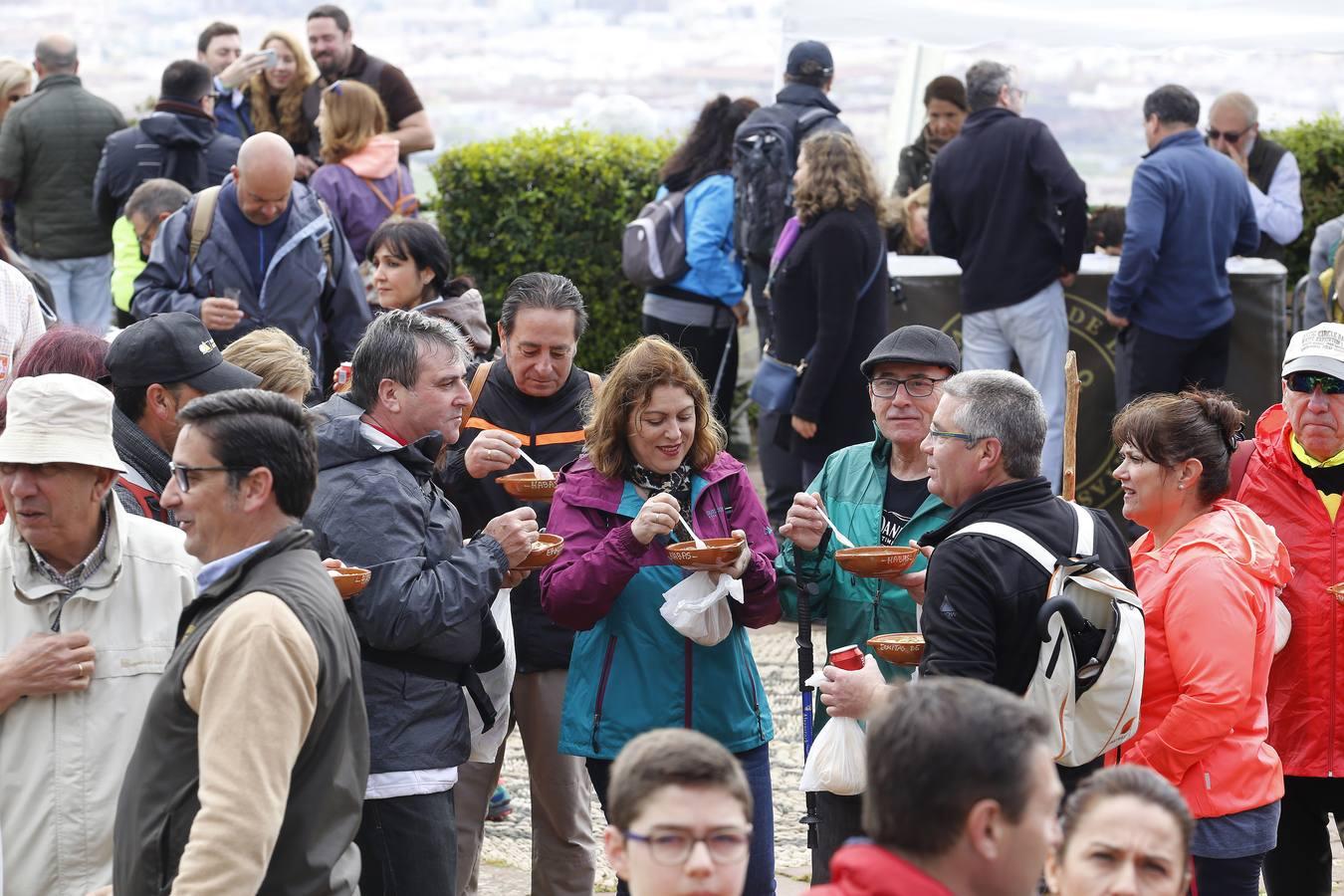 La tradición de las habas de las Ermitas de Córdoba, en imágenes