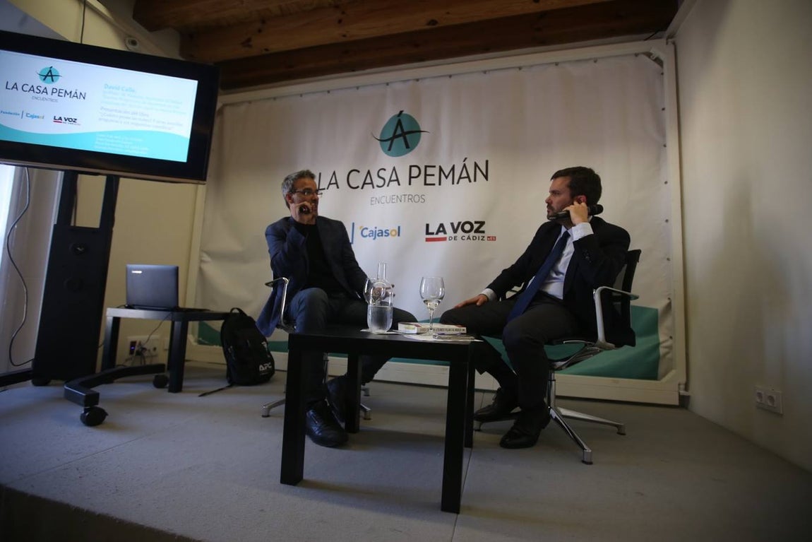 David Calle presenta en Cádiz &#039;¿Cuánto pesan las nubes?&#039;