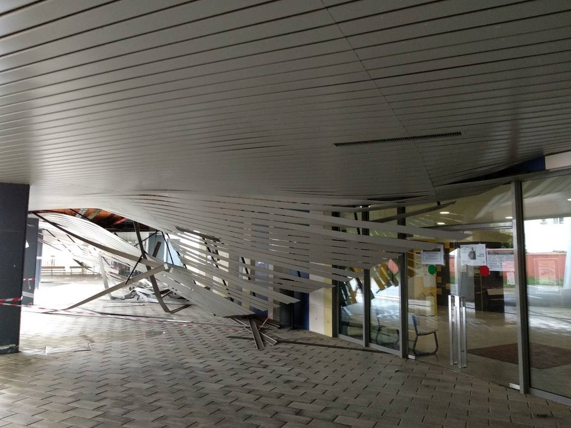 Fotos: Destrozos en el Conservatorio de Música de Cádiz por el temporal