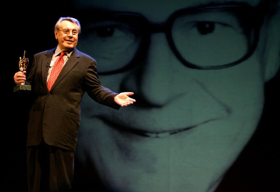 Forman recogió el Giraldillo en el Festival de Sevilla de 2004. 