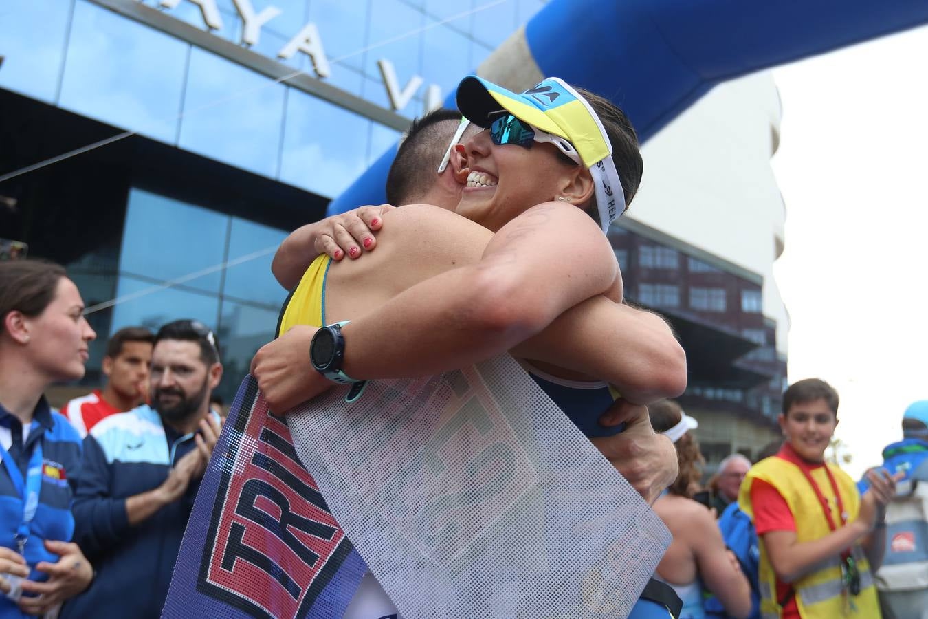 Vídeo: Vive el Trihércules Cádiz como un atleta más