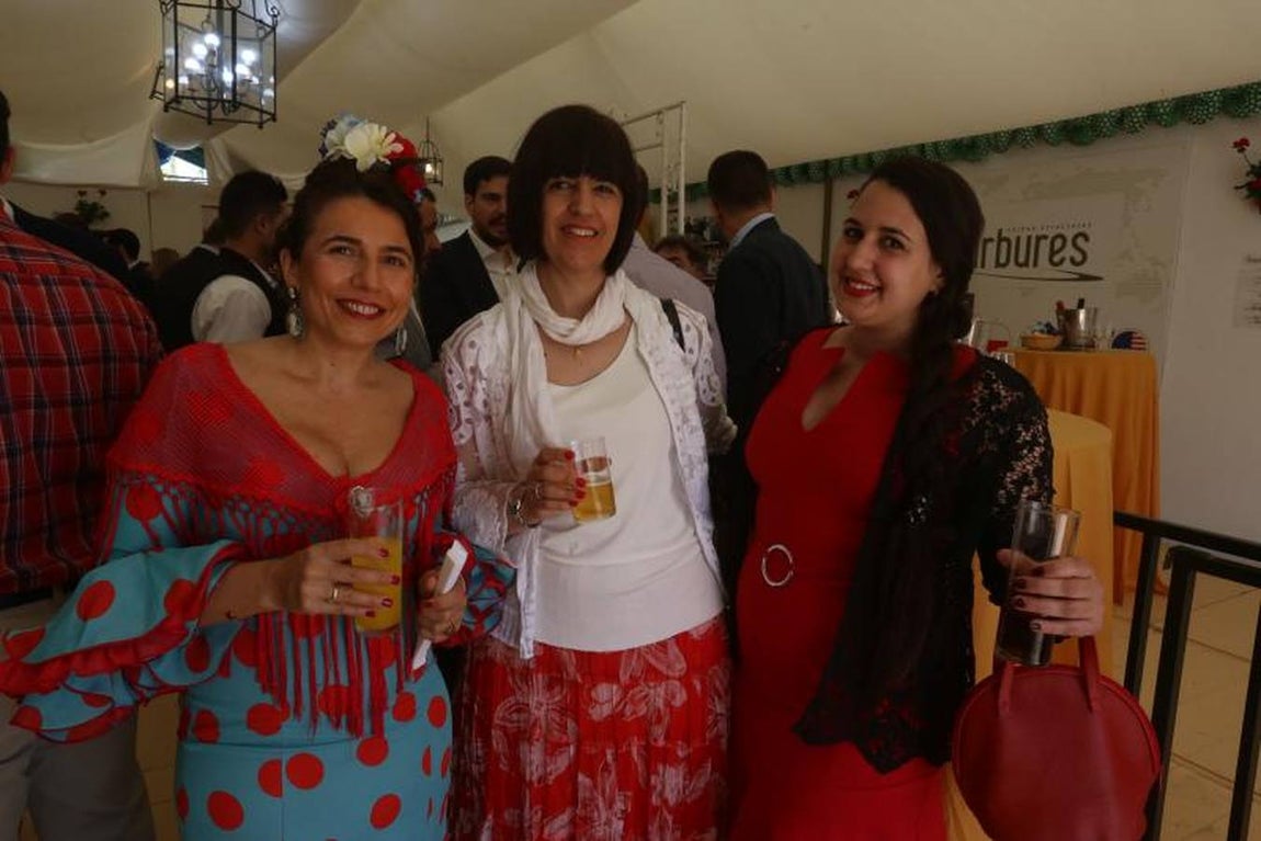 Ambiente en la caseta de Carbures en El Puerto