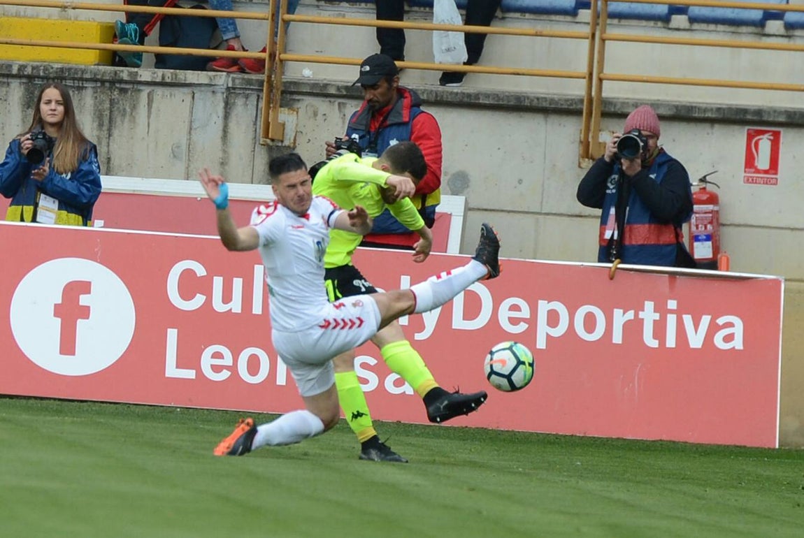El Cultural Leonesa-Córdoba CF, en imágenes