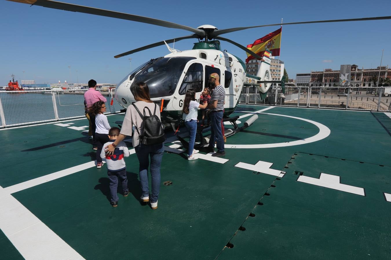 Puertas abiertas con motivo del 25 aniversario del Servicio Marítimo de la Guardia Civil