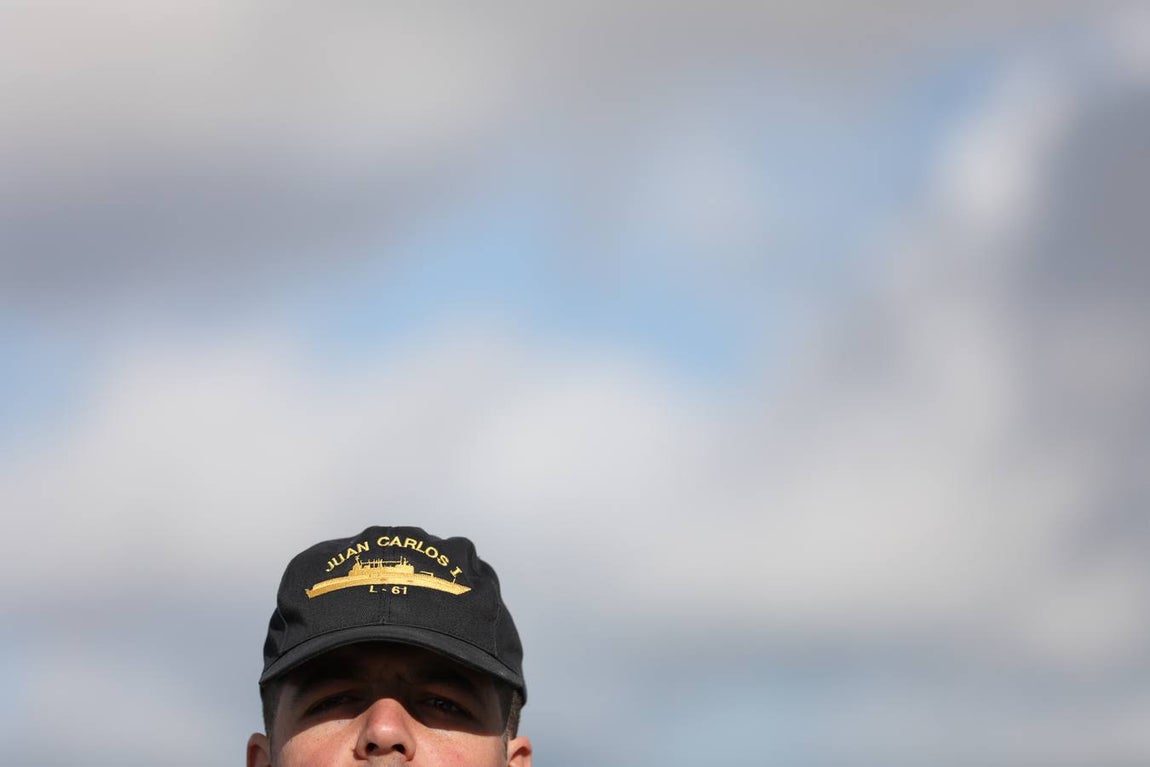 Fotos: Despedida al &#039;Juan Carlos I&#039; en la Base Naval de Rota