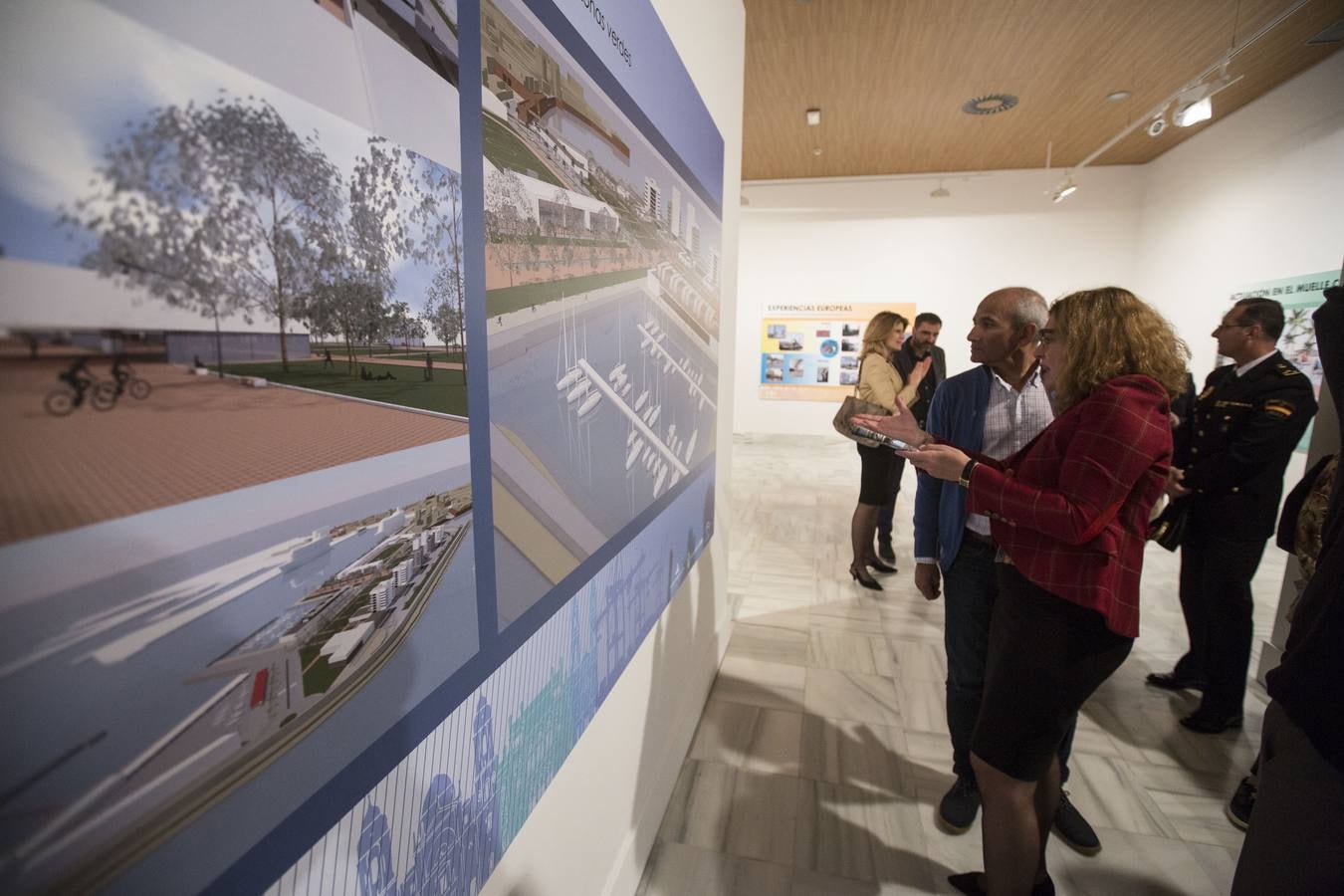 Exposición sobre la integración del muelle en la ciudad