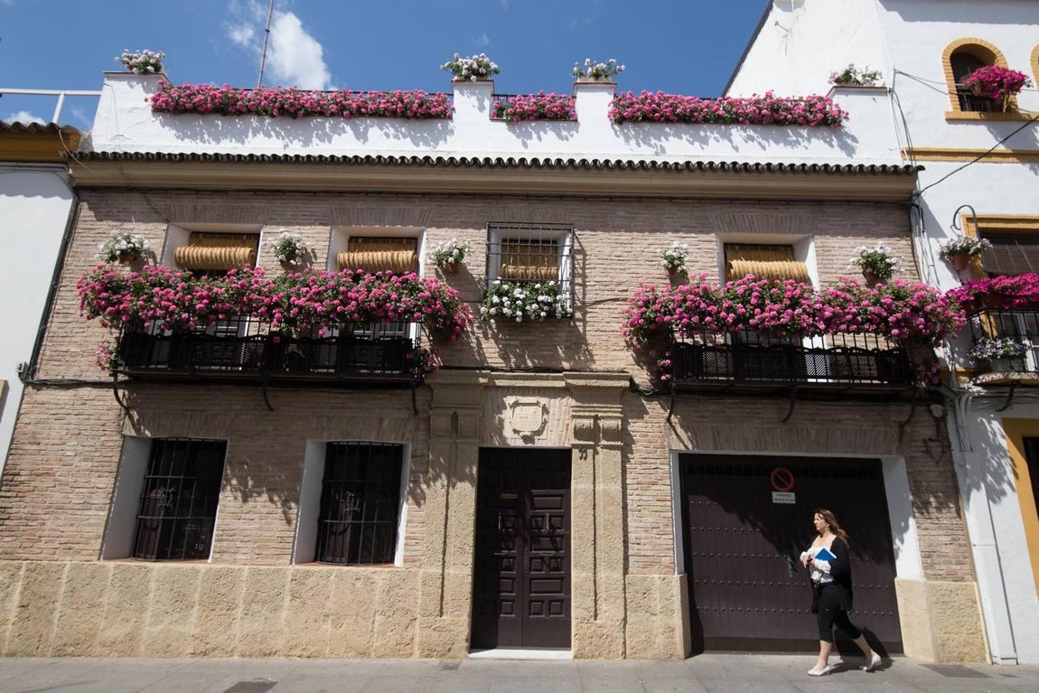 La belleza de las rejas y balcones de Córdoba en mayo, en imágenes