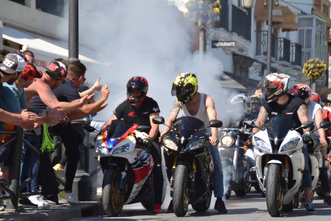 Ambiente del sábado de motorada en El Puerto de Santa María