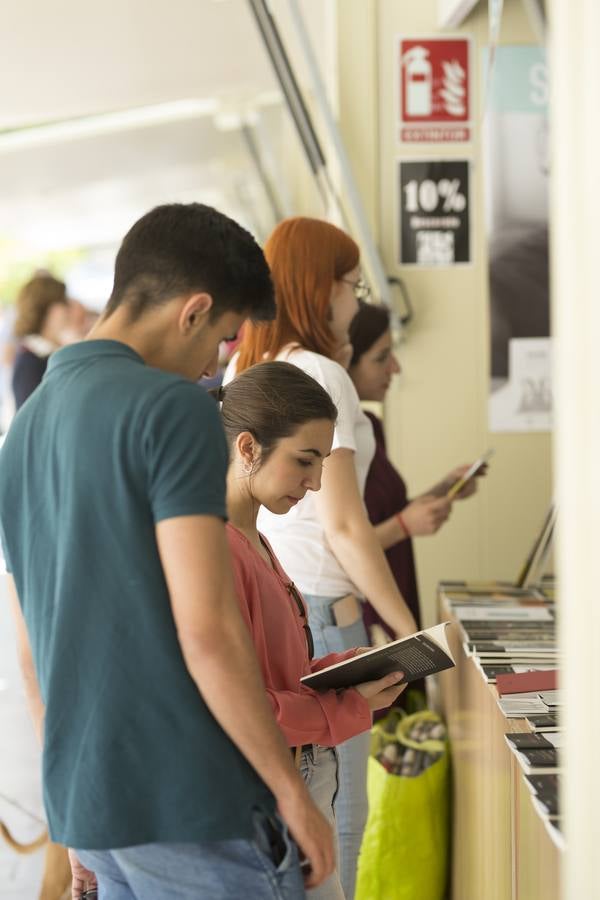 Éxito de público en la Feria del Libro de Sevilla 2018
