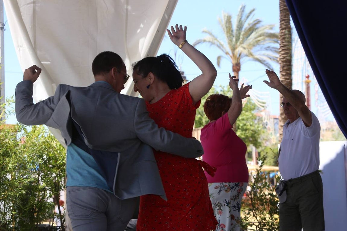 FOTOS: Ambientazo en la Feria del Caballo de Jerez este domingo