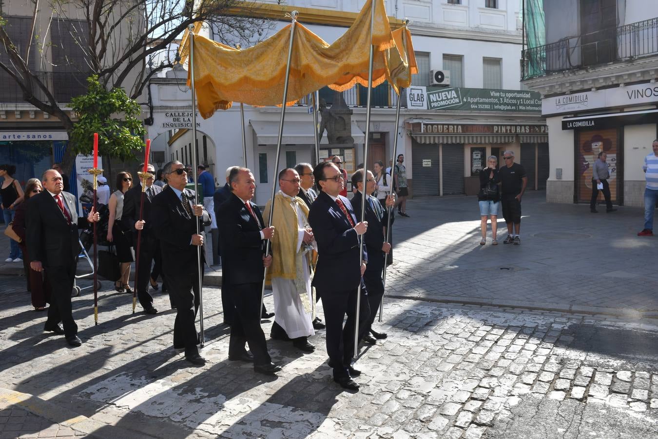 La procesión de impedidos de la O, San Vicente y Omnium Sanctorum