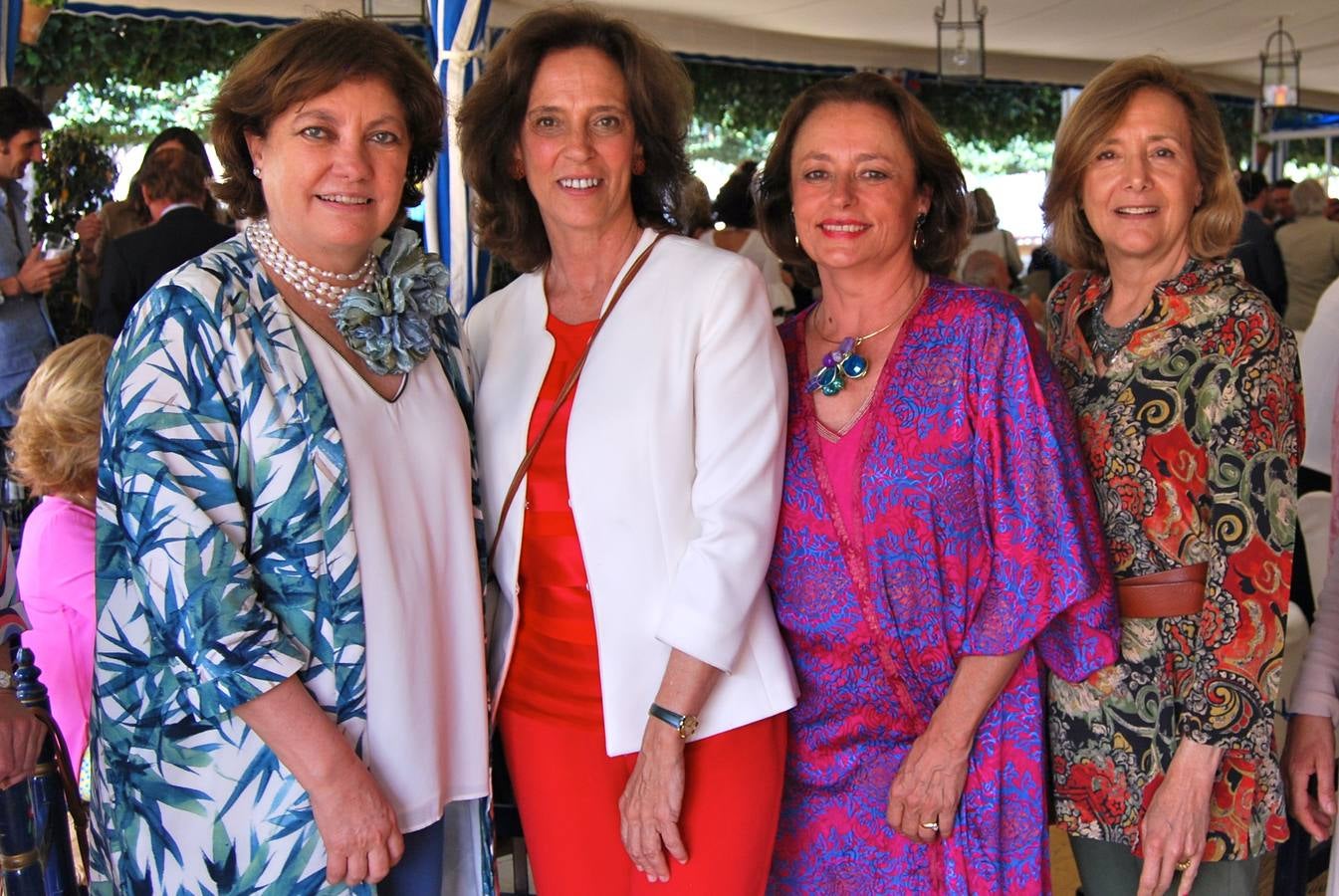 Victoria Domecq, Cecilia Lora, María Rivero