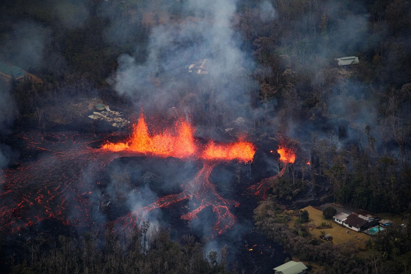 Las imágenes más impactantes del volcán Kilauea en erupción