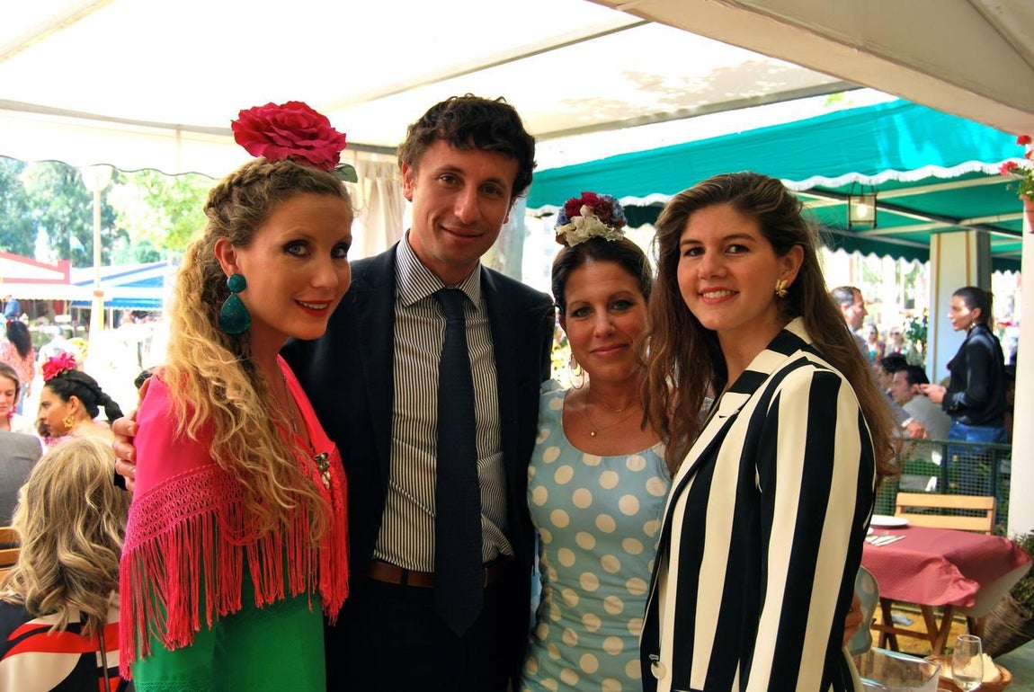 Marina Bajo, Jaime Sánchez Ruas, Virginia Arias y Pilar Bajo