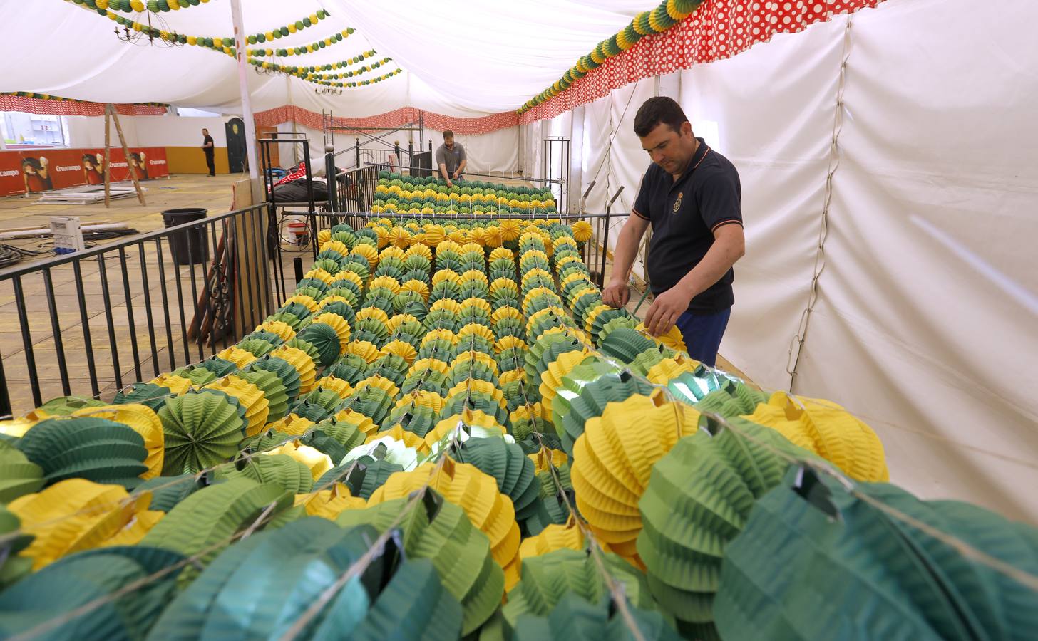 Preparativos de la Feria de Mayo de Córdoba de 2018, en imágenes