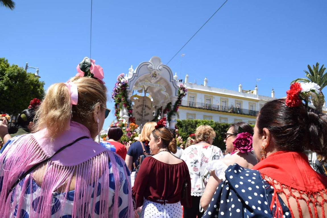 Salida de la hermandad del Rocío de San Fernando