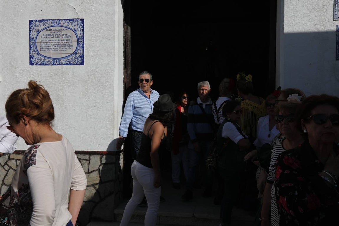 Fotos: La Hermandad de Cádiz cruza el río Guadalquivir