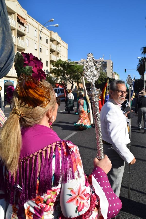 La hermandad del Rocío de Cádiz inicia su camino hacia la Aldea