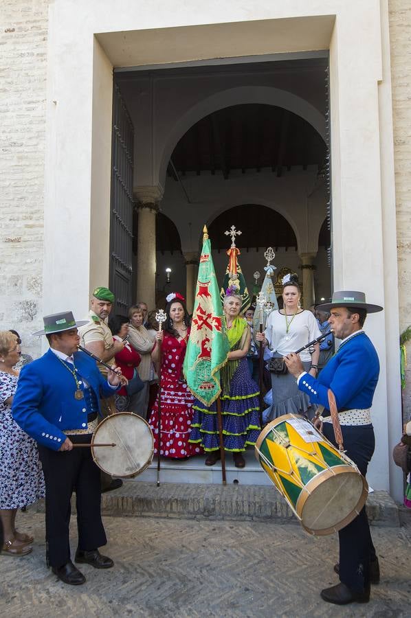 Imágenes del Rocío 2018 en Sevilla: salida de la hermandad de Gines