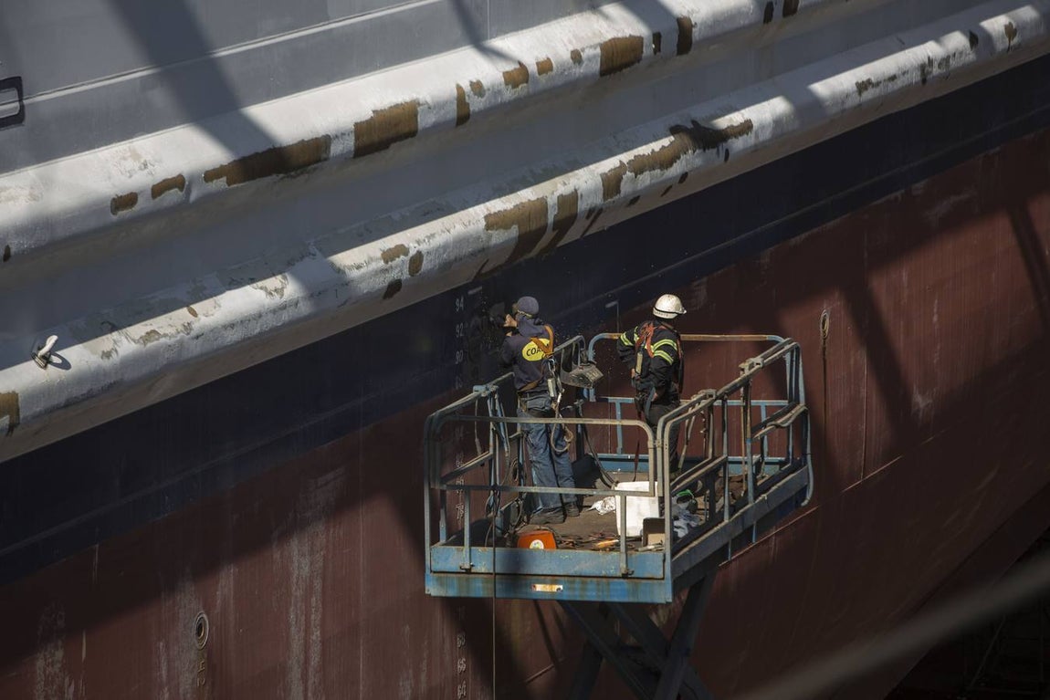Fotos: La reparación del &#039;Mariner of the seas&#039; en Cádiz, en imágenes