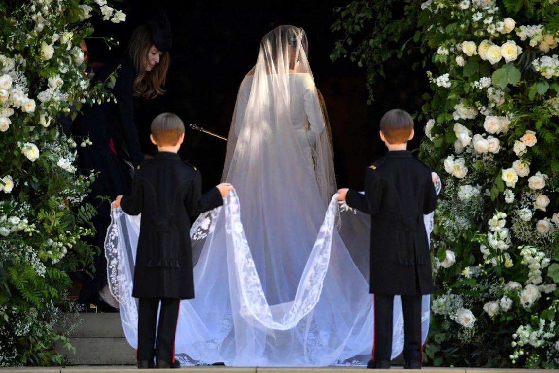 El vestido de Meghan Markle, en imágenes