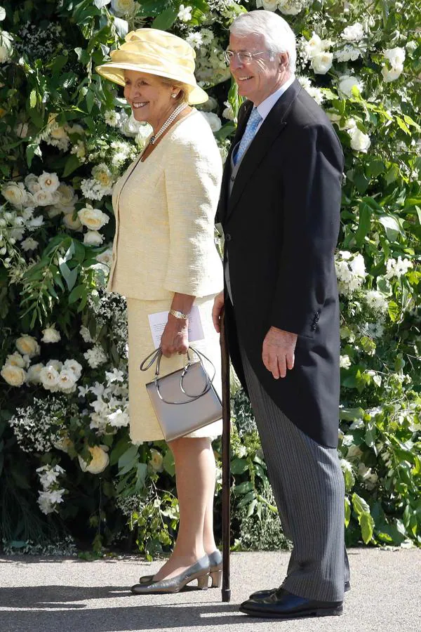 El ex primer ministro británico John Major y su esposa Norma. 