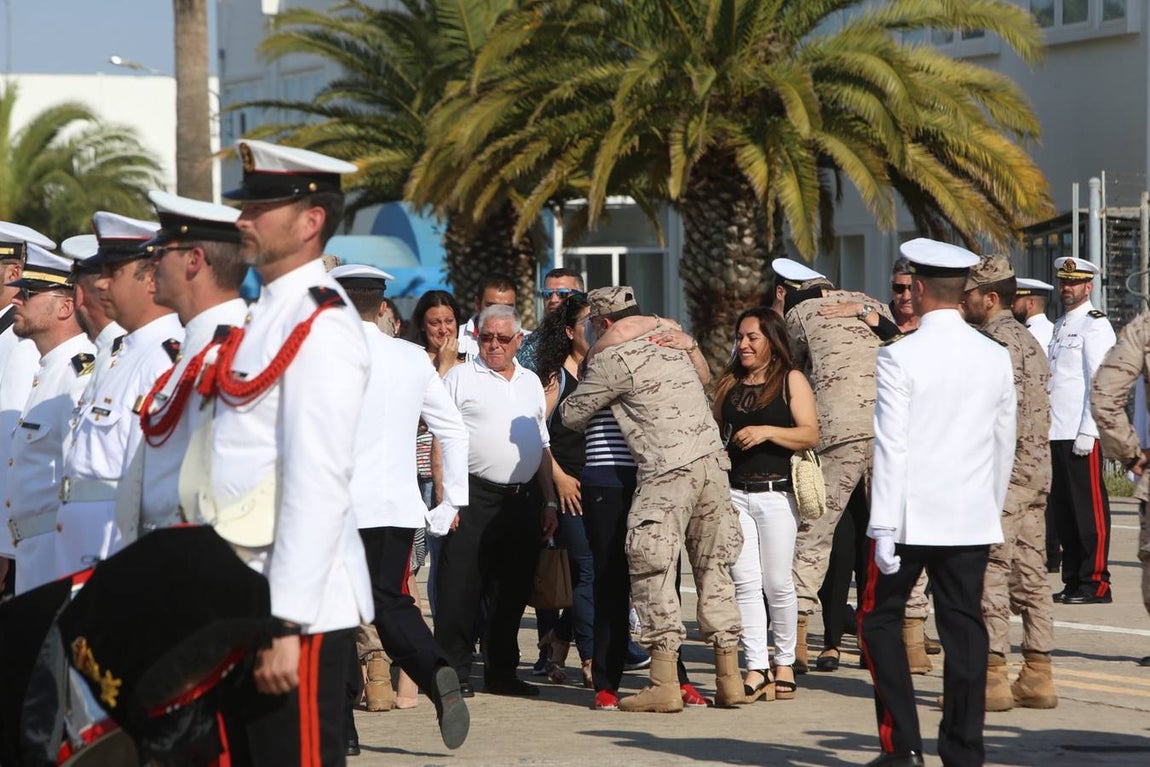 Fotos: Llegada del cuerpo de Antonio Carrero Jiménez a Rota