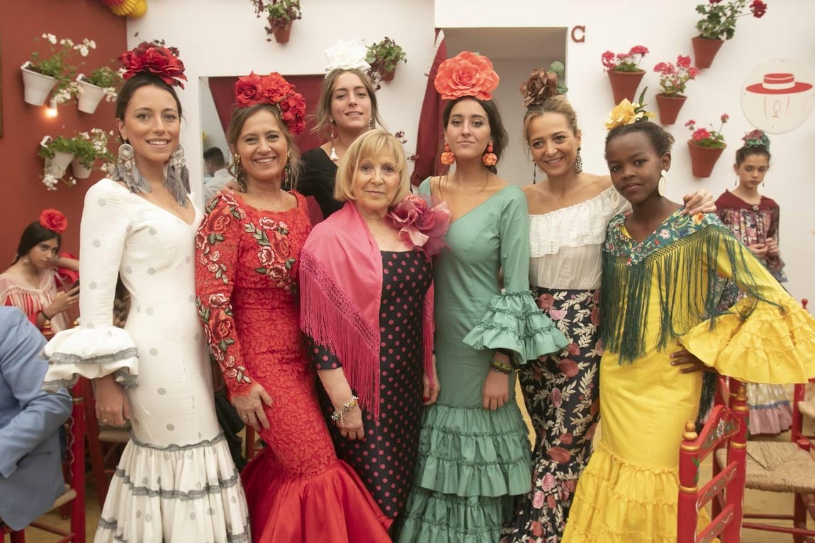 Las casetas el domingo de Feria de Córdoba, en imágenes