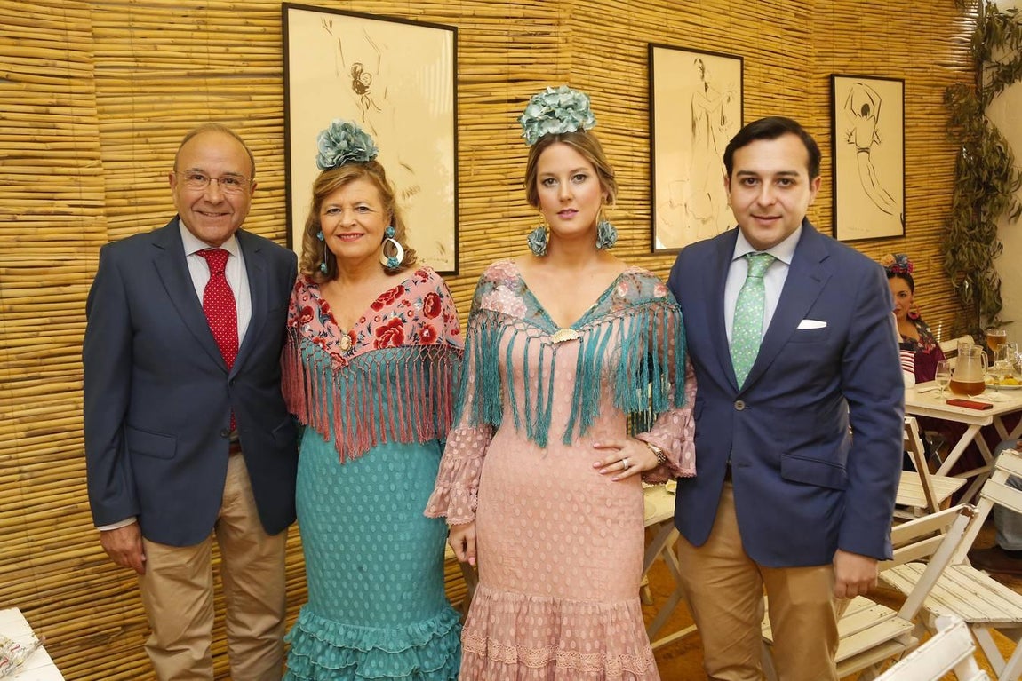 El ambiente en las casetas de Feria de Córdoba de 2018