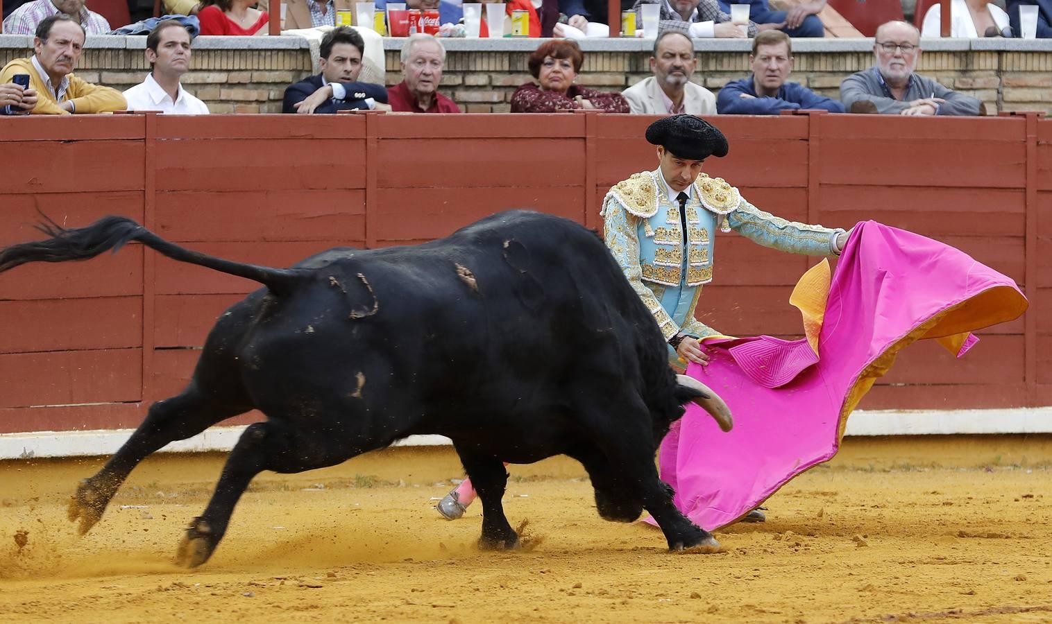 La corrida de El Juli, Ponce y Ginés Marín en Córdoba, en imágenes