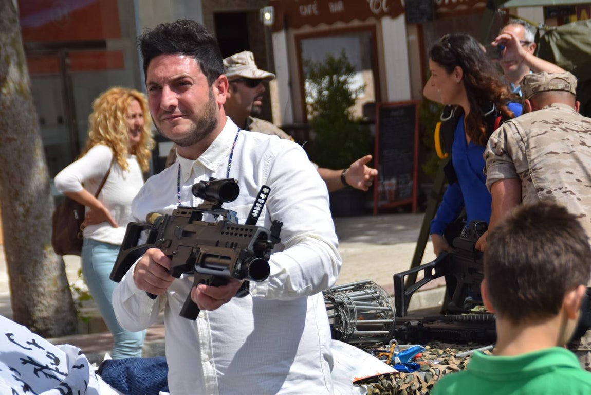 Día de las Fuerzas Armadas en San Fernando