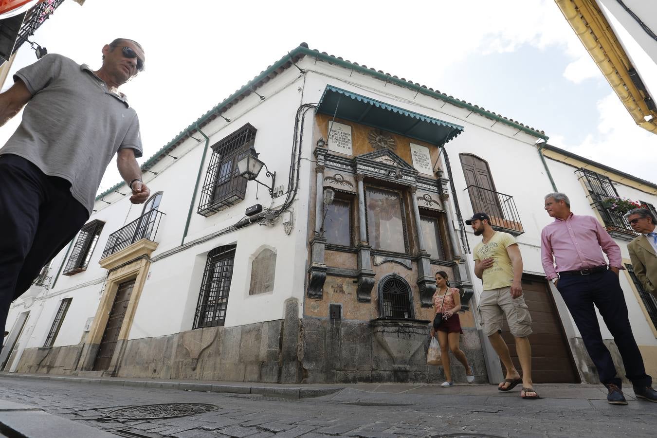 En imágenes, el deterioro de rincones históricos en el Casco de Córdoba