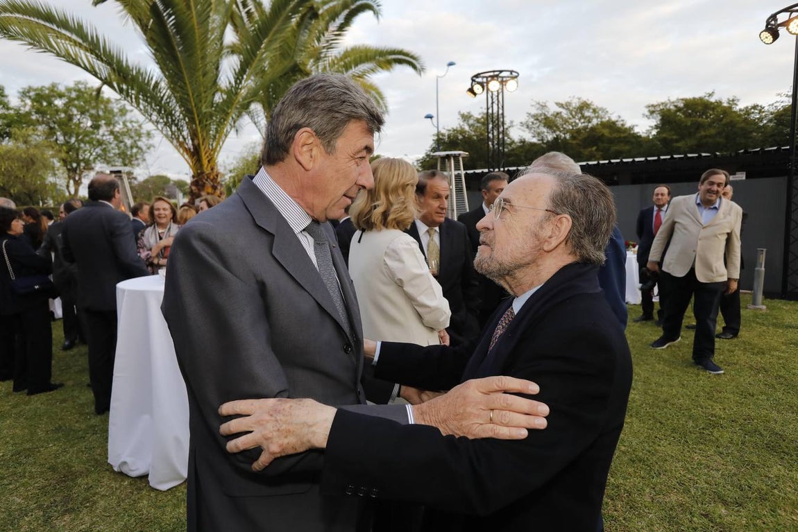 La entrega del XI Premio Manuel Ramírez a Luis Carlos Peris, en imágenes