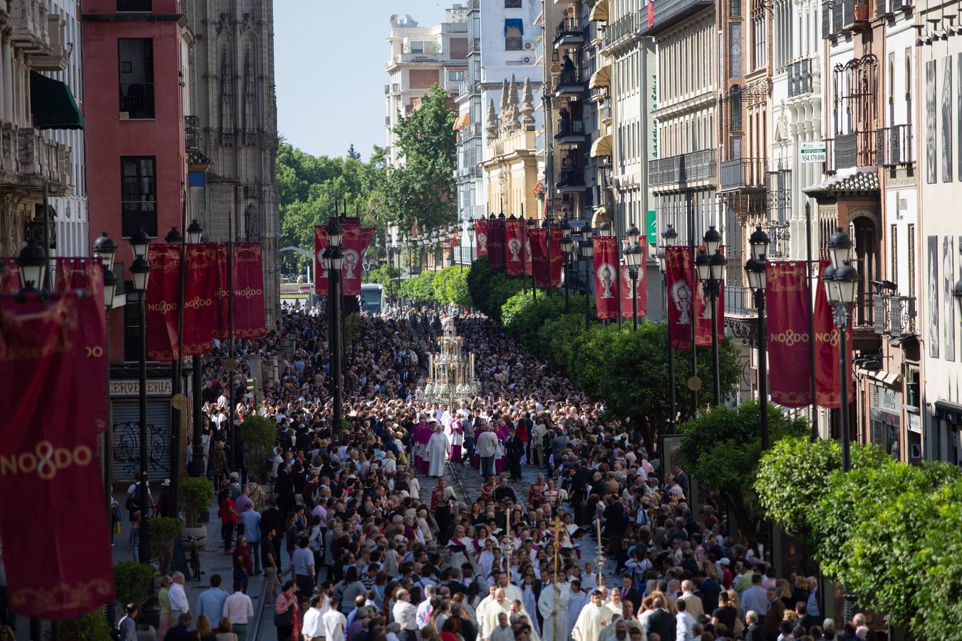 Fotogalería: Todos los detalles del cortejo