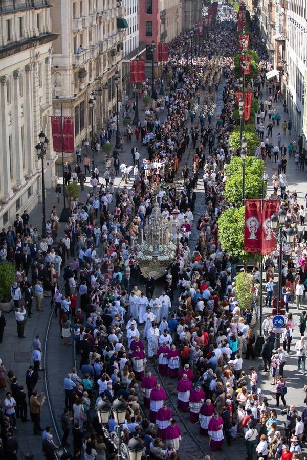 En imágenes, una mañana radiante de Corpus Christi