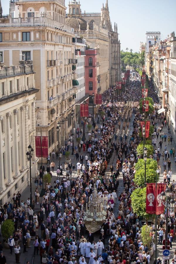 En imágenes, una mañana radiante de Corpus Christi