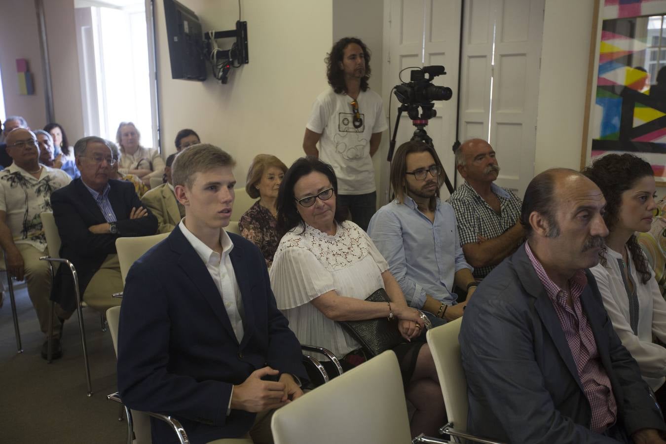 Homenaje estudiantes iberoamericanos de medicina en Cádiz en los años 50 y 60