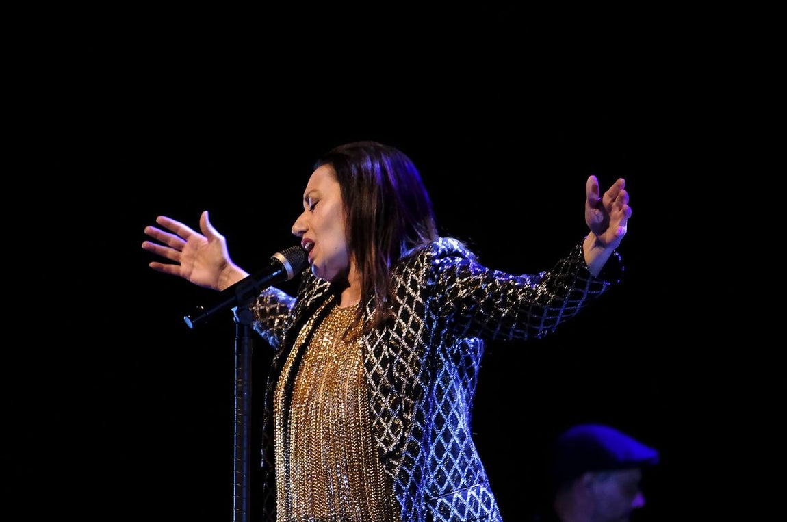 En imágenes, el concierto de Luz Casal en Sevilla
