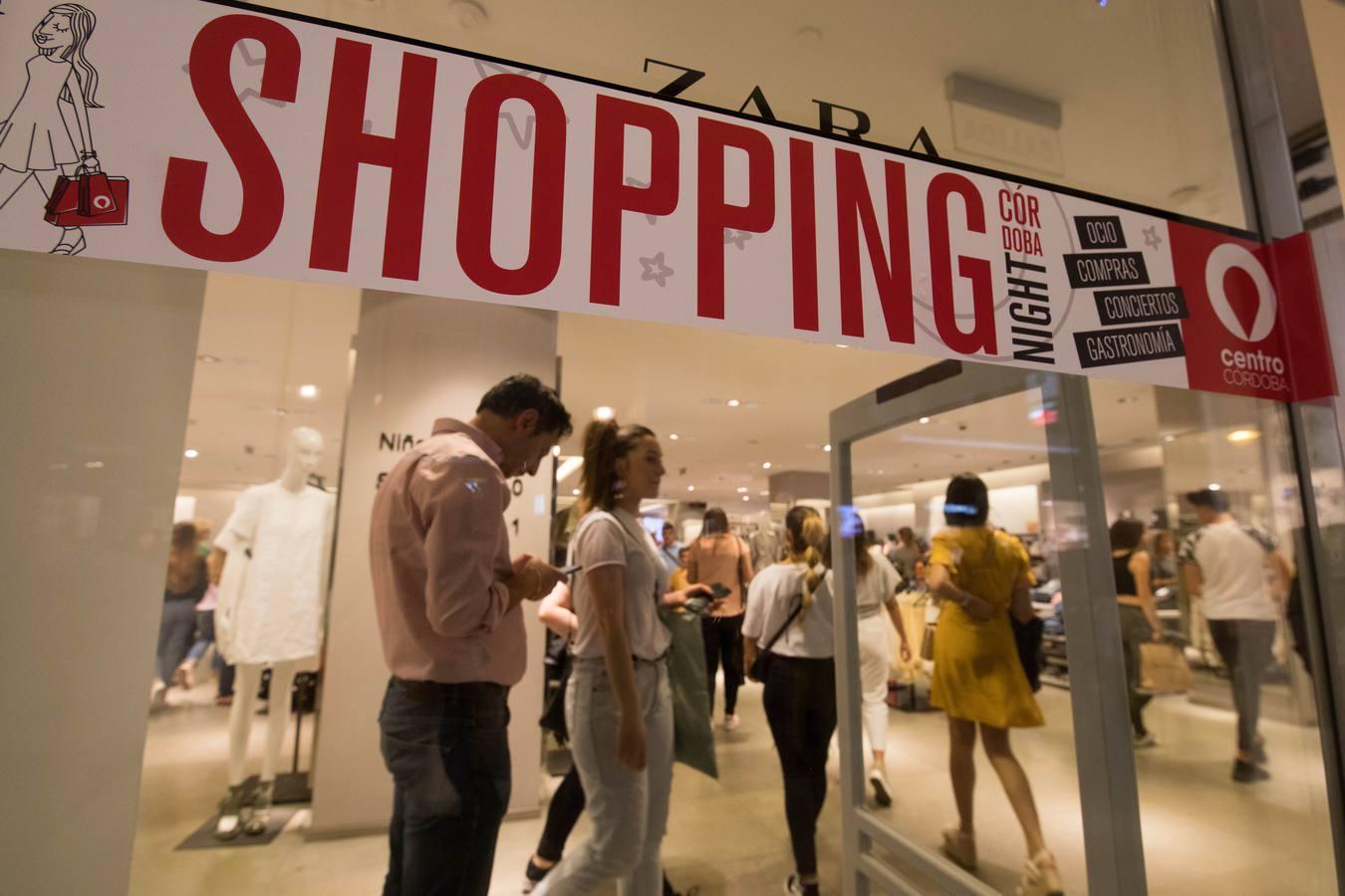 La Shopping Night de Córdoba, en imágenes