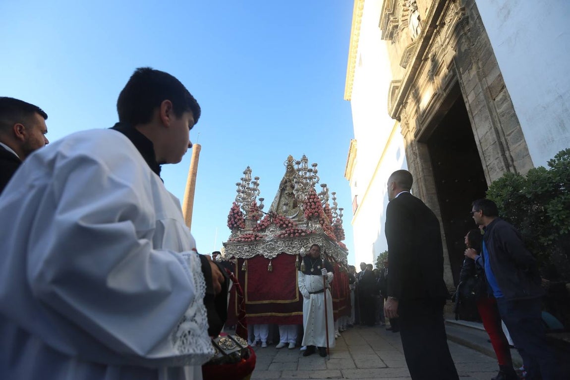 Traslado de la Patrona desde Santo Domingo a Santa Cruz