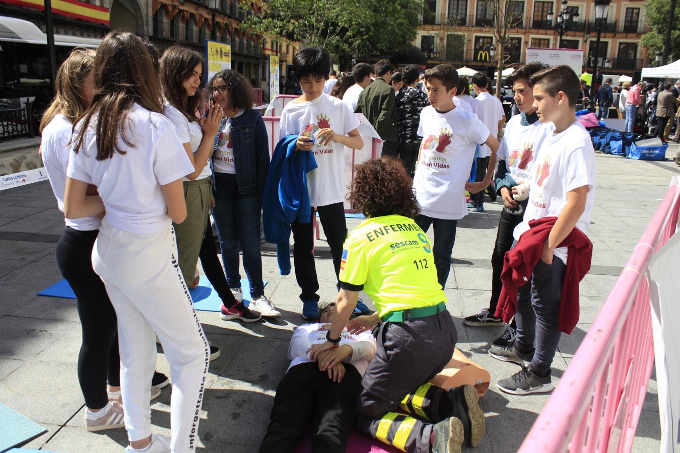 Alumnos de Toledo aprenden a salvar vidas