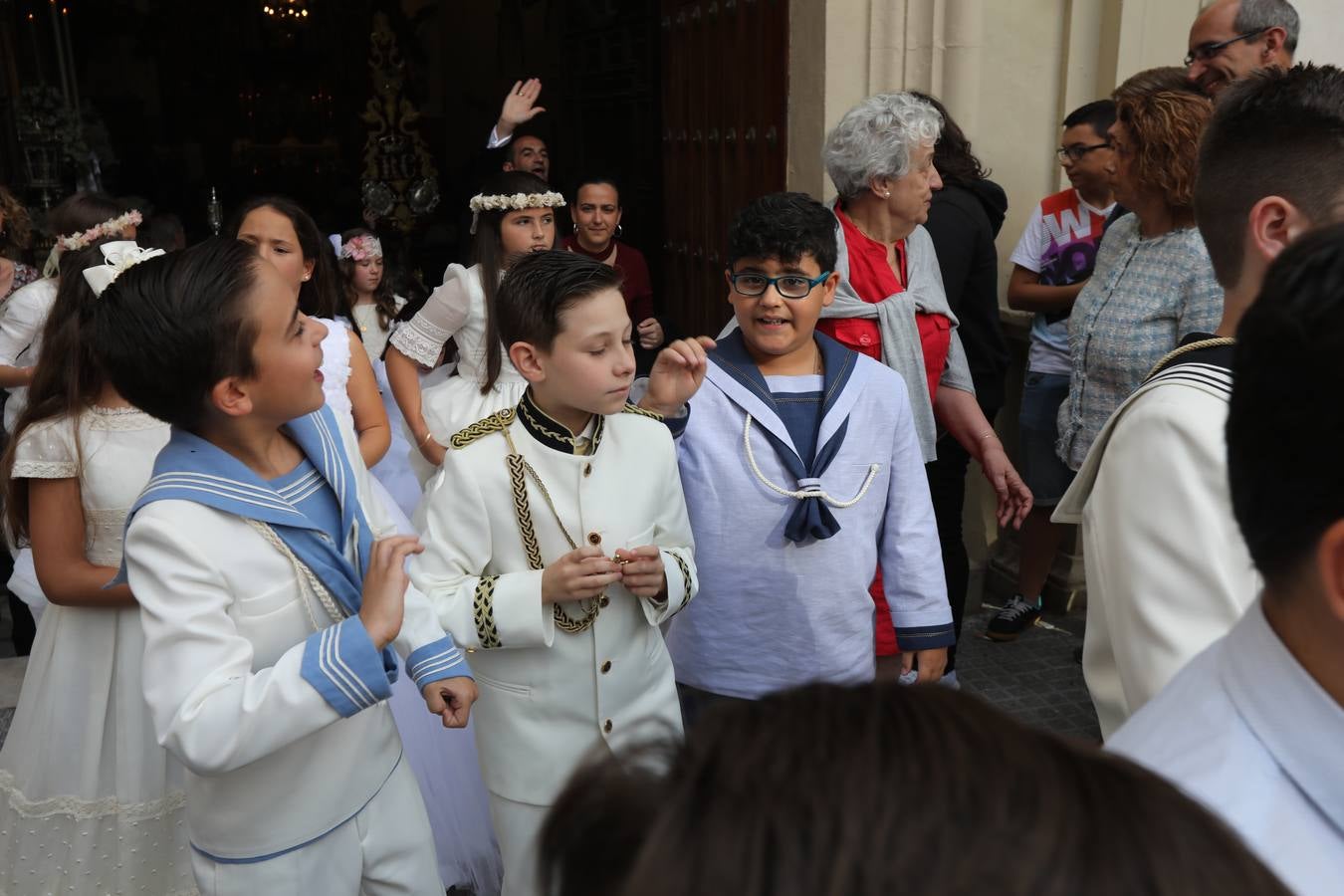 FOTOS: La procesión del Corpus Chico en Cádiz, en imágenes