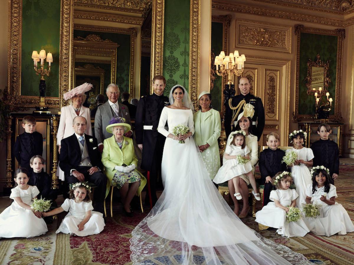 Boda del Príncipe Harry y Meghan Markle. Felipe de Edimburgo reapareció unas semanas antes de la boda de los duques de Sussex, Harry y Meghan,  a los mandos de un coche en la Royal Windsor Horse tras haber sido operado de la cadera en el hospital británico de King Edward VII.